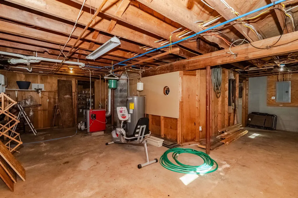 28 Midway Park Somersworth NH 03878