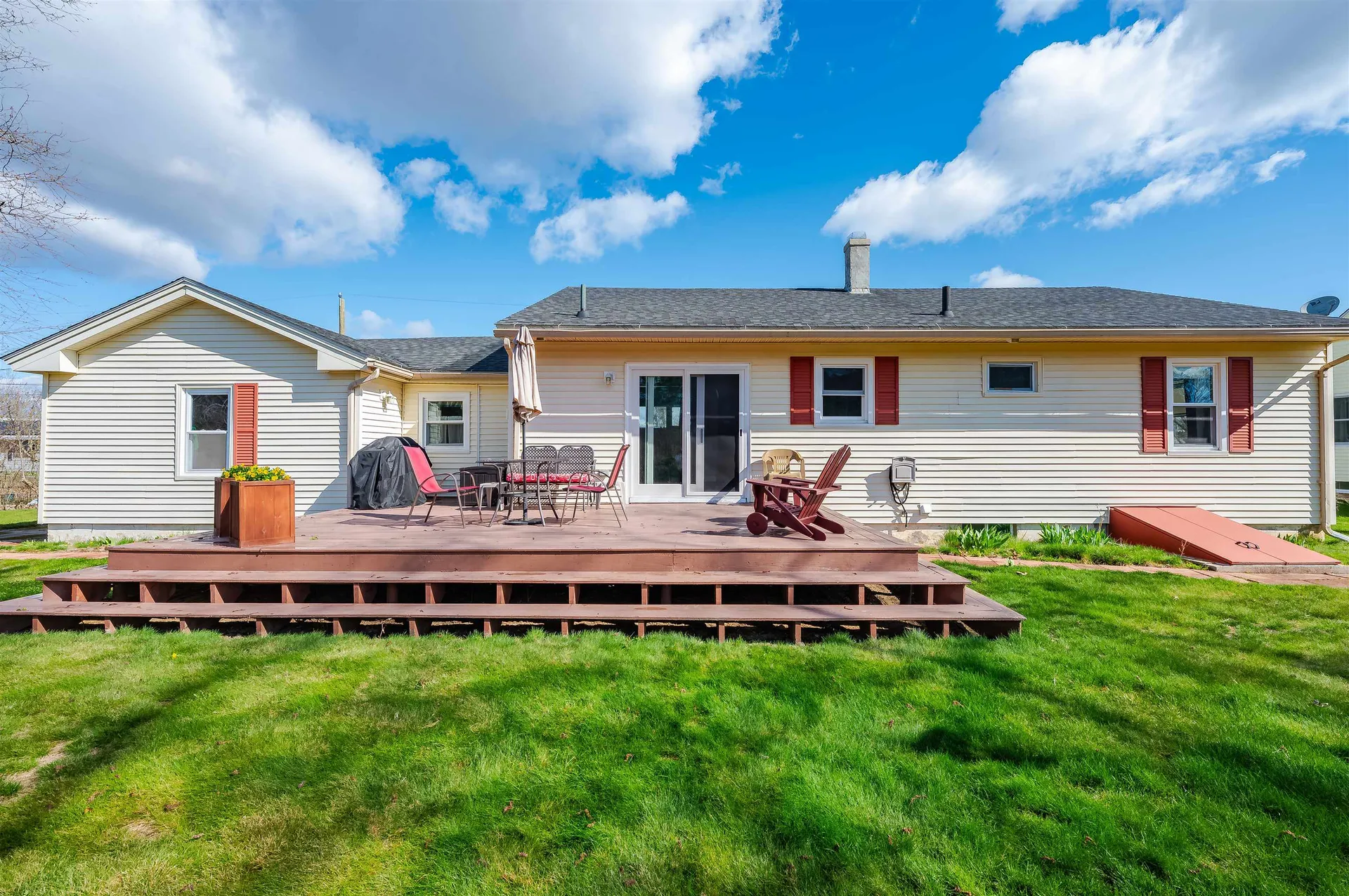 28 Midway Park Somersworth NH 03878