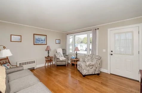 28 Midway Park Somersworth NH 03878
