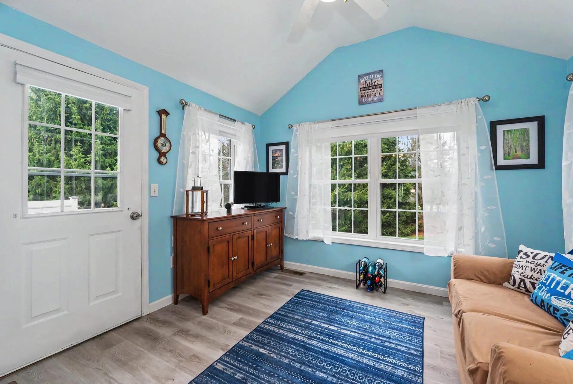 5 Madeleine Court Hudson NH 03051