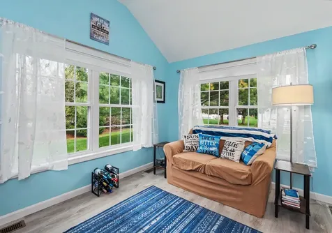 5 Madeleine Court Hudson NH 03051