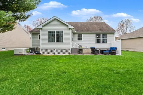 5 Madeleine Court Hudson NH 03051