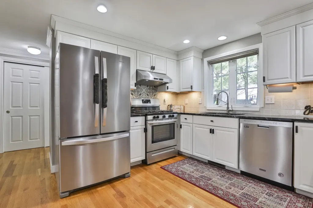 3 Katie Lane Nashua NH 03062-0000