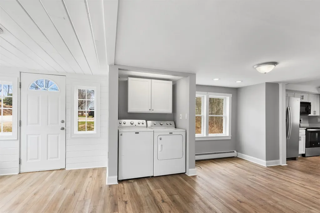 236 Stark Street Gilford NH 03249