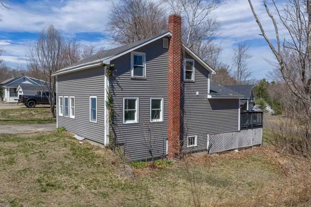 236 Stark Street Gilford NH 03249