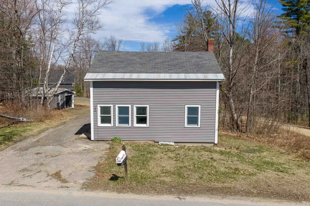 236 Stark Street Gilford NH 03249