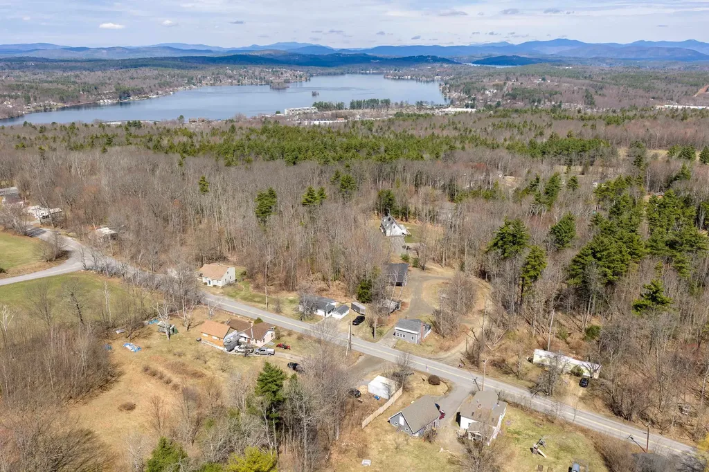 236 Stark Street Gilford NH 03249