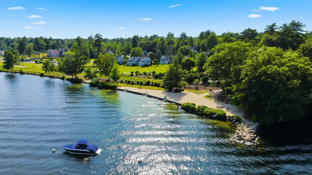 27 Fern Lane Laconia NH 03246