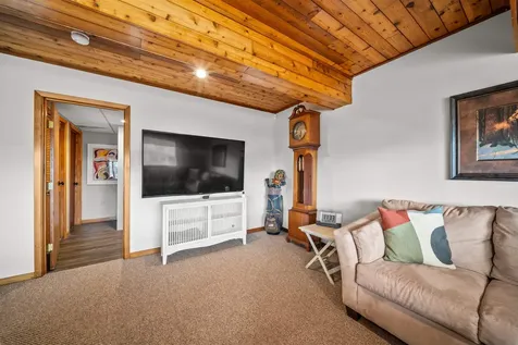 27 Fern Lane Laconia NH 03246