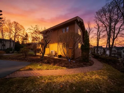 27 Fern Lane Laconia NH 03246