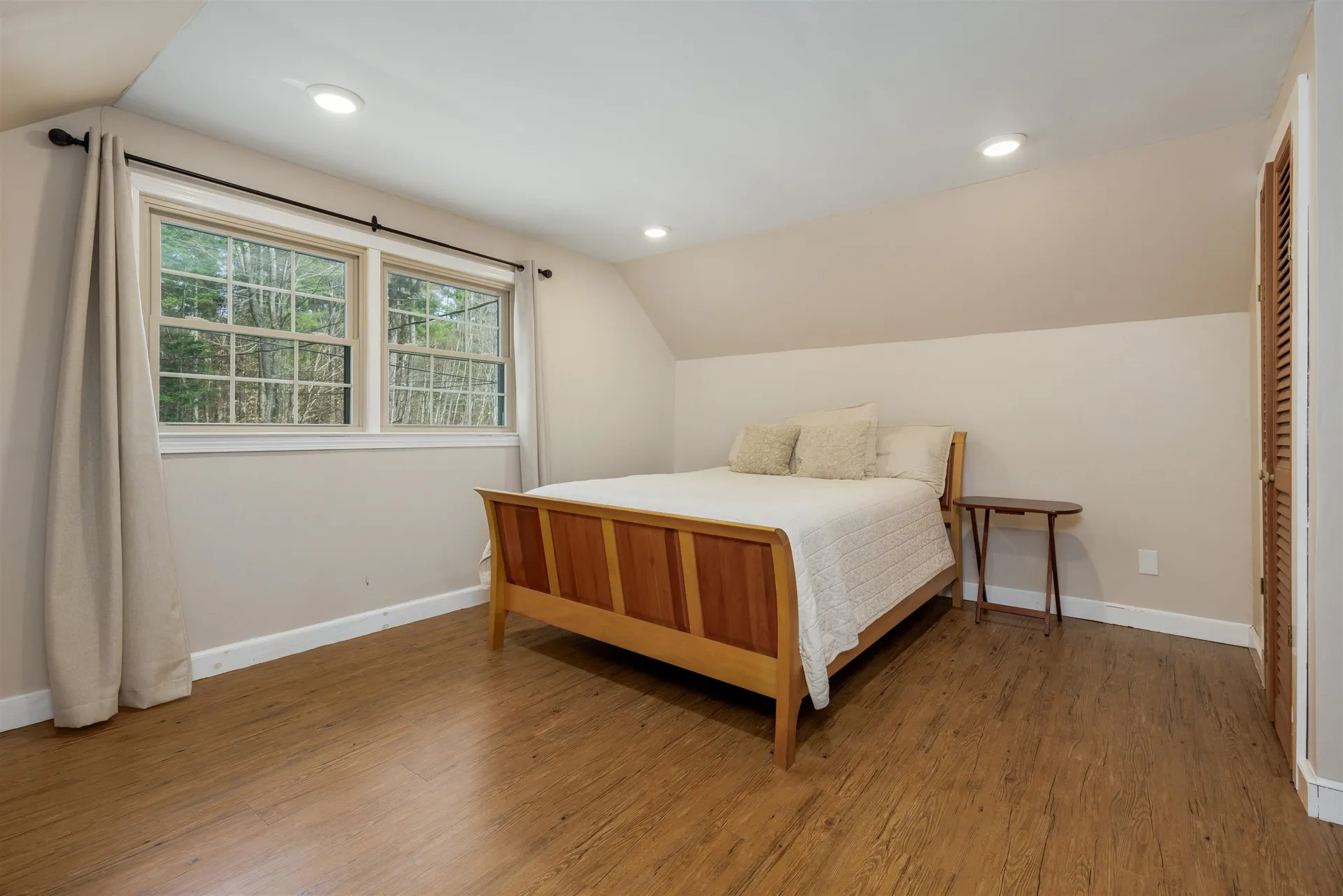 10 Shorewood Estates Road Unity NH 03773