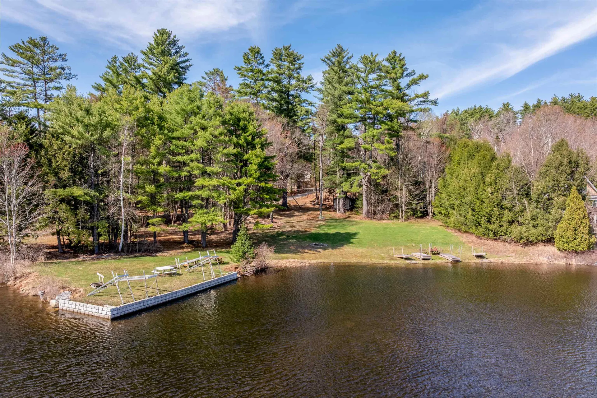 10 Shorewood Estates Road Unity NH 03773