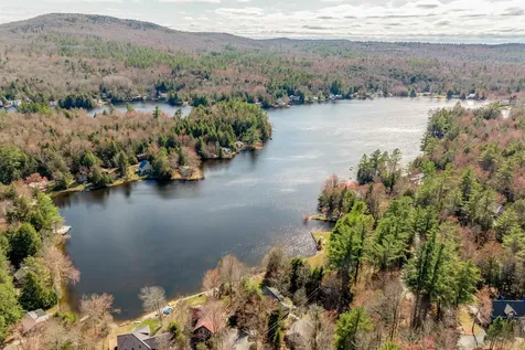 10 Shorewood Estates Road Unity NH 03773