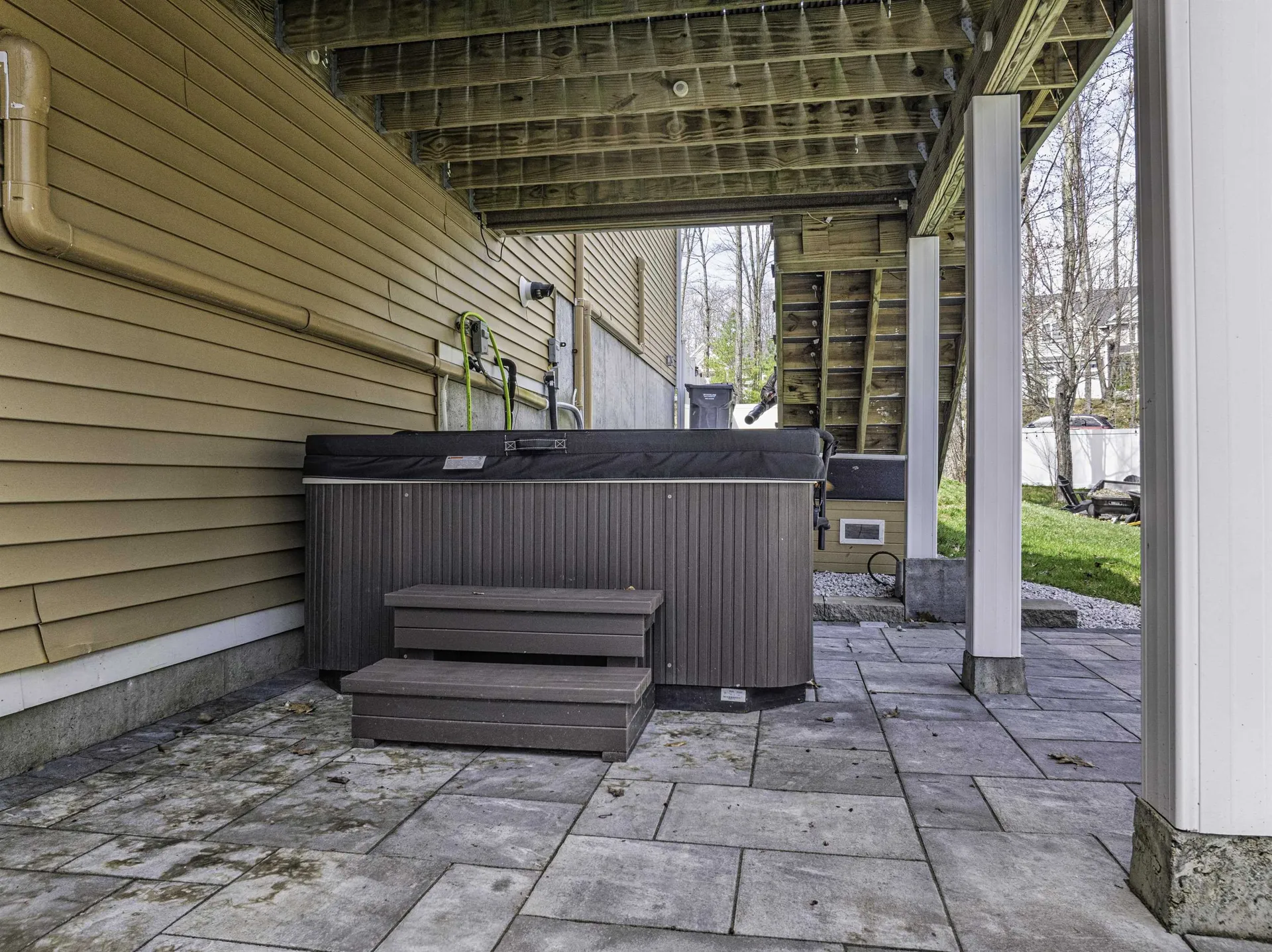 89 Emerald Lane Dover NH 03820