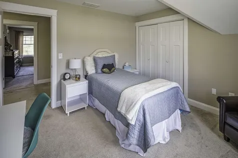 89 Emerald Lane Dover NH 03820