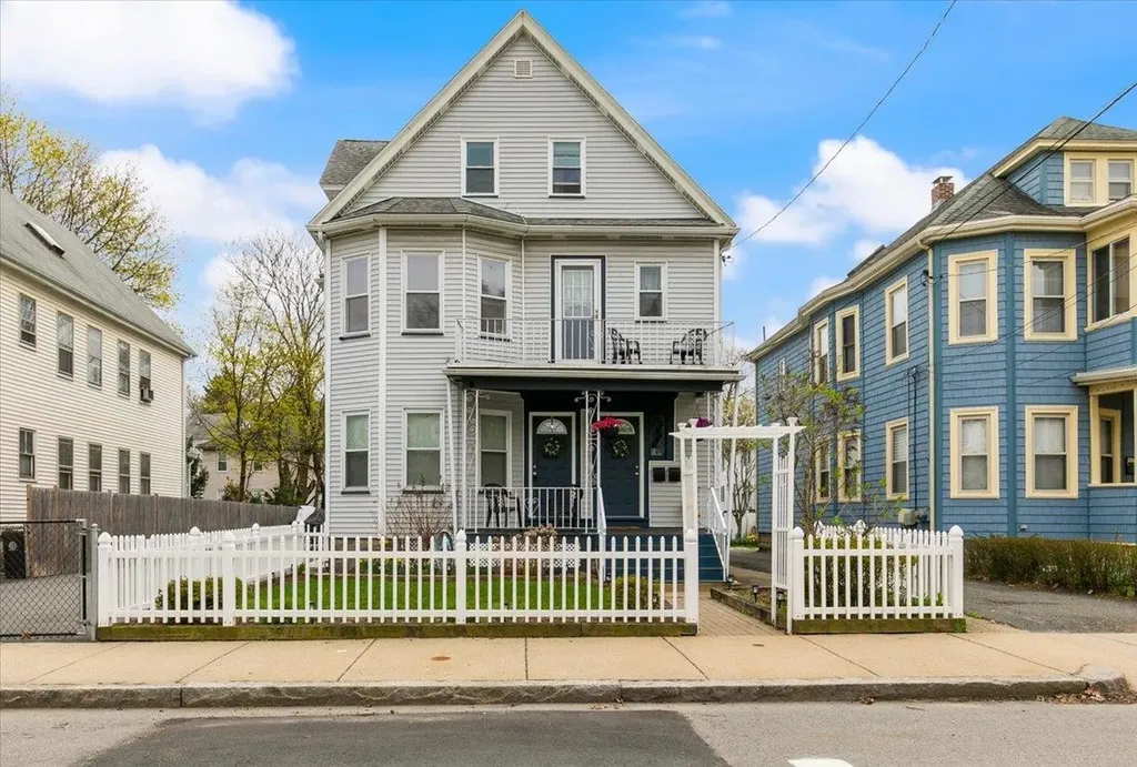 50-52 Bainbridge Street Malden MA 02148