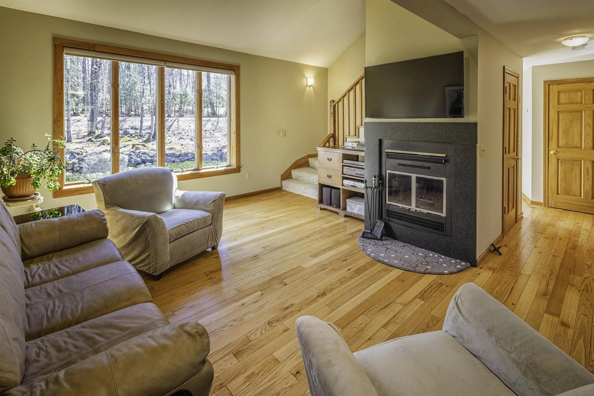 81 Deer Ridge Drive Barrington NH 03825
