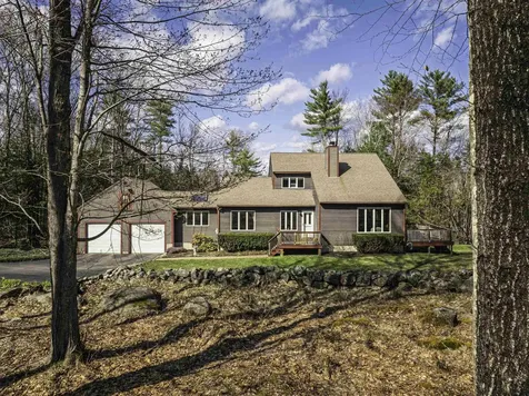81 Deer Ridge Drive Barrington NH 03825