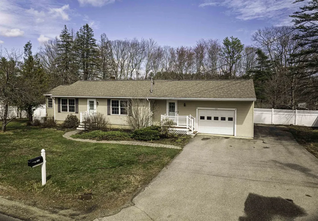 173 Chestnut Hill Road Rochester NH 03867