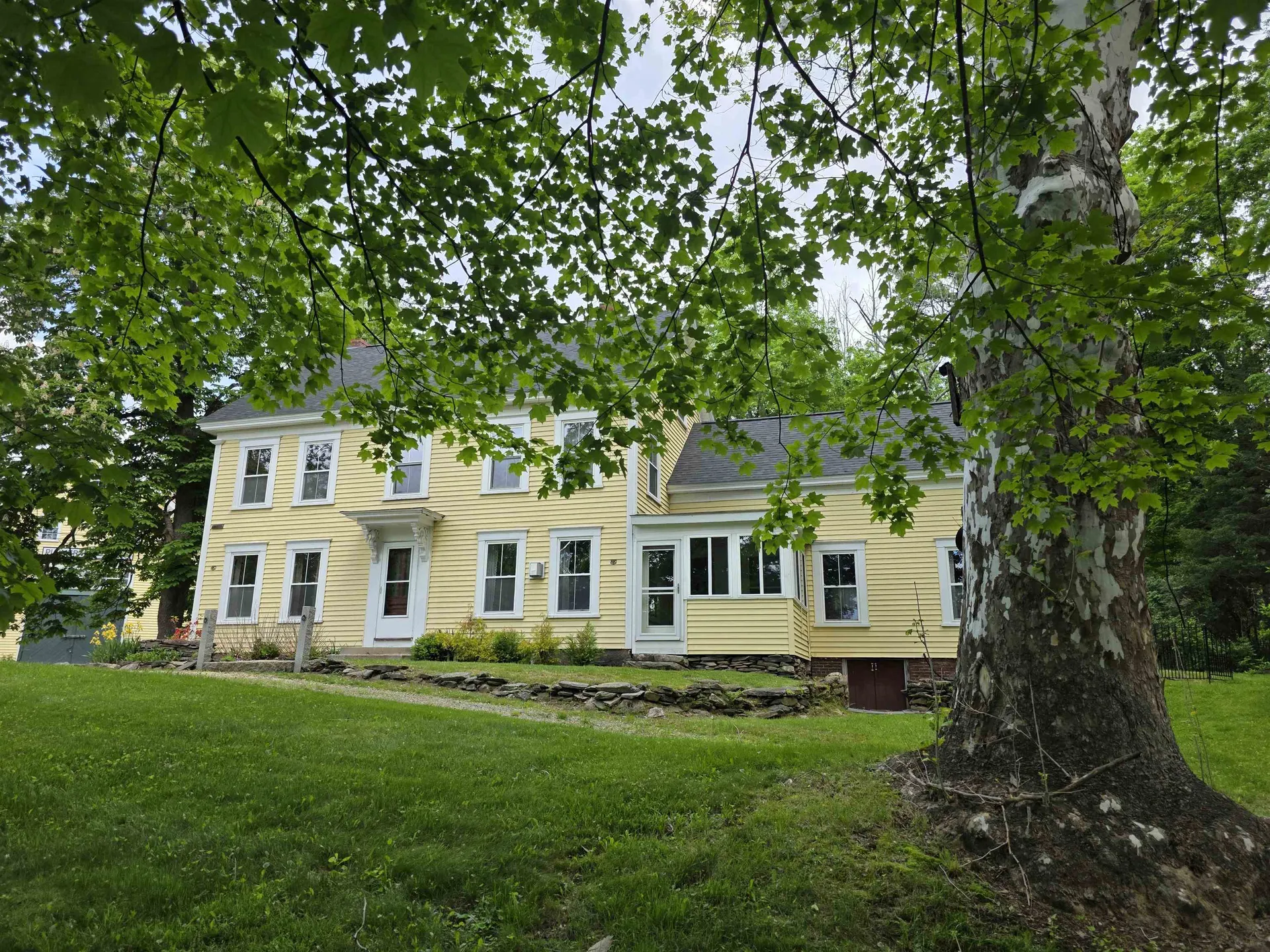 Lee NH, 67 Demeritt Avenue