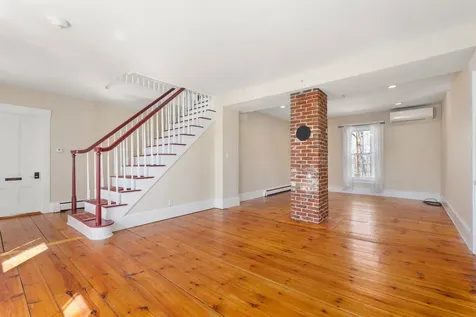 67 Demeritt Avenue Lee NH 03861