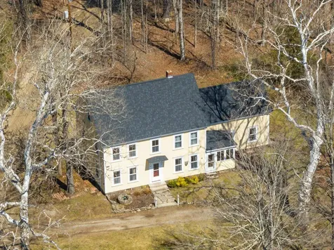 67 Demeritt Avenue Lee NH 03861