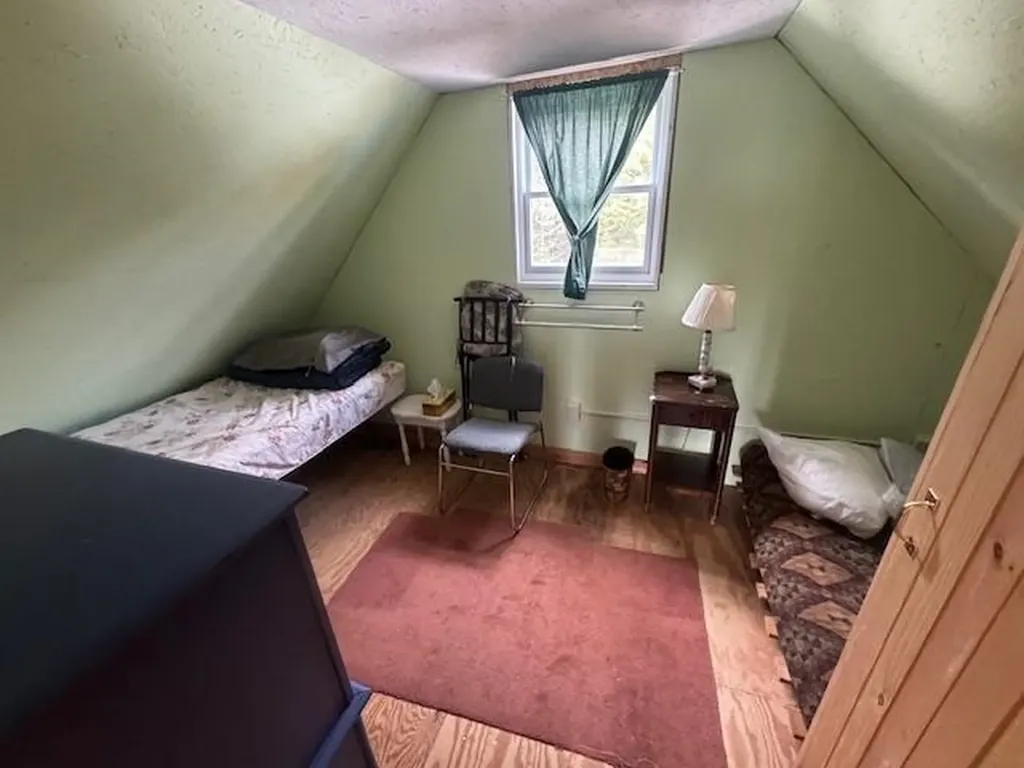 639 Pinnicle Road Newark VT 05871