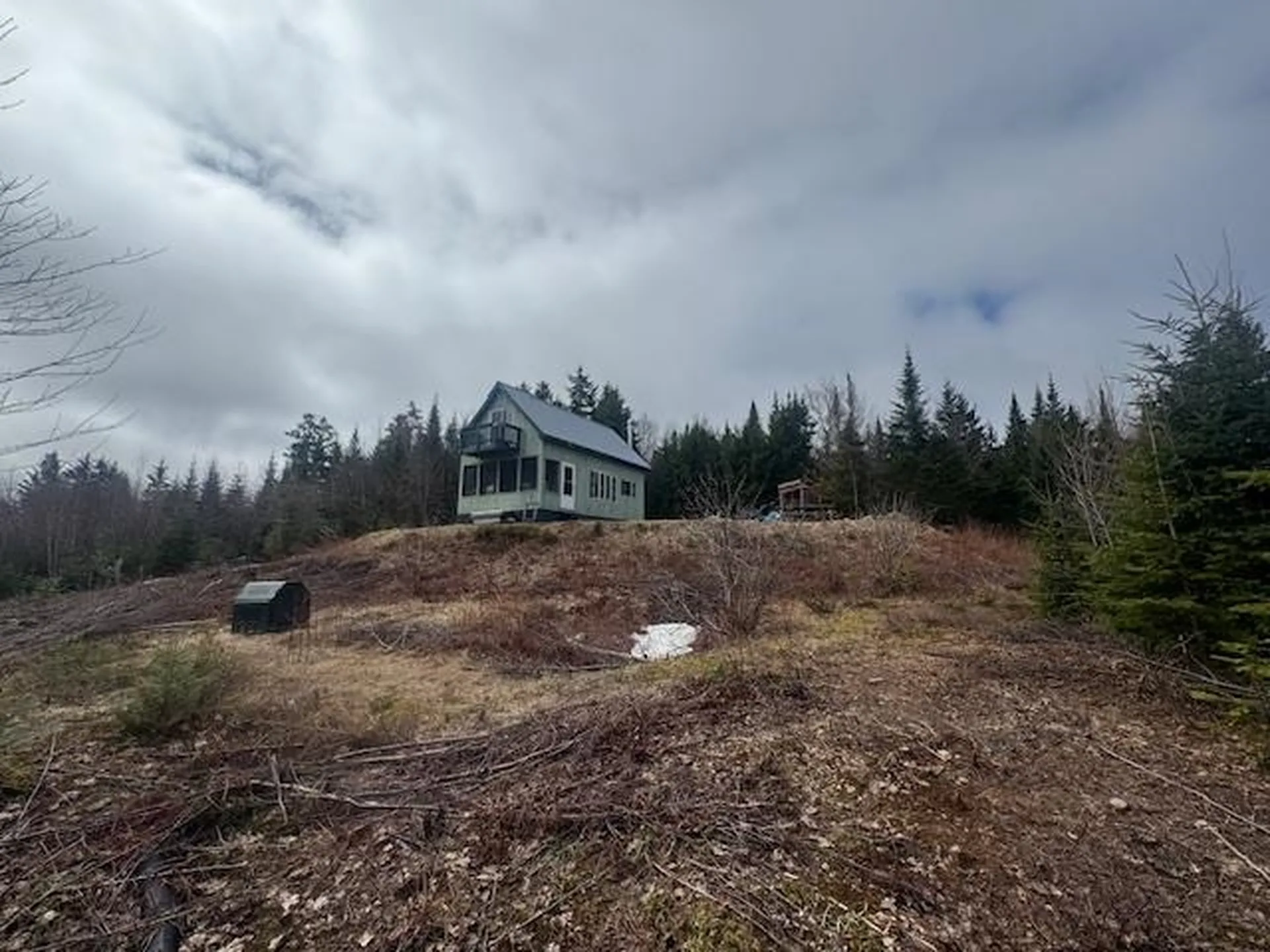 639 Pinnicle Road Newark VT 05871