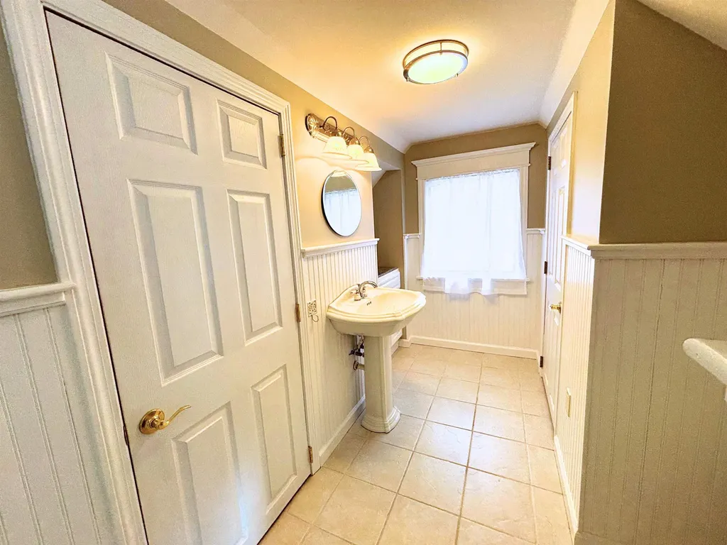 2744 Danby Mountain Road Dorset VT 05251