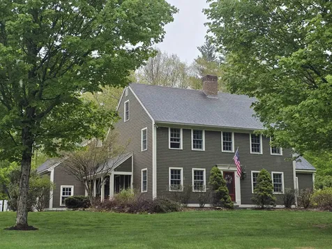 62 Elizabeth Lane Hopkinton NH 03229