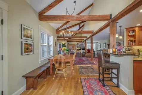 62 Elizabeth Lane Hopkinton NH 03229