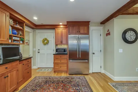 62 Elizabeth Lane Hopkinton NH 03229
