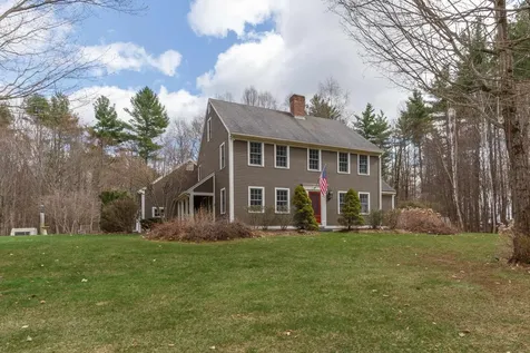 62 Elizabeth Lane Hopkinton NH 03229