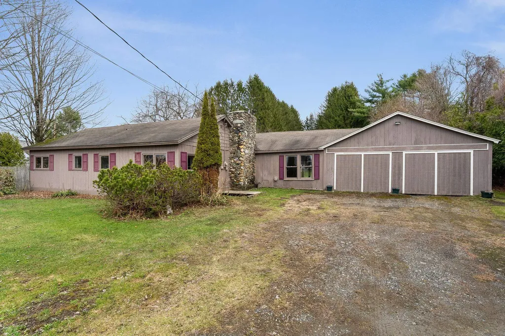 205 Loomis Hill Road Waterbury VT 05677