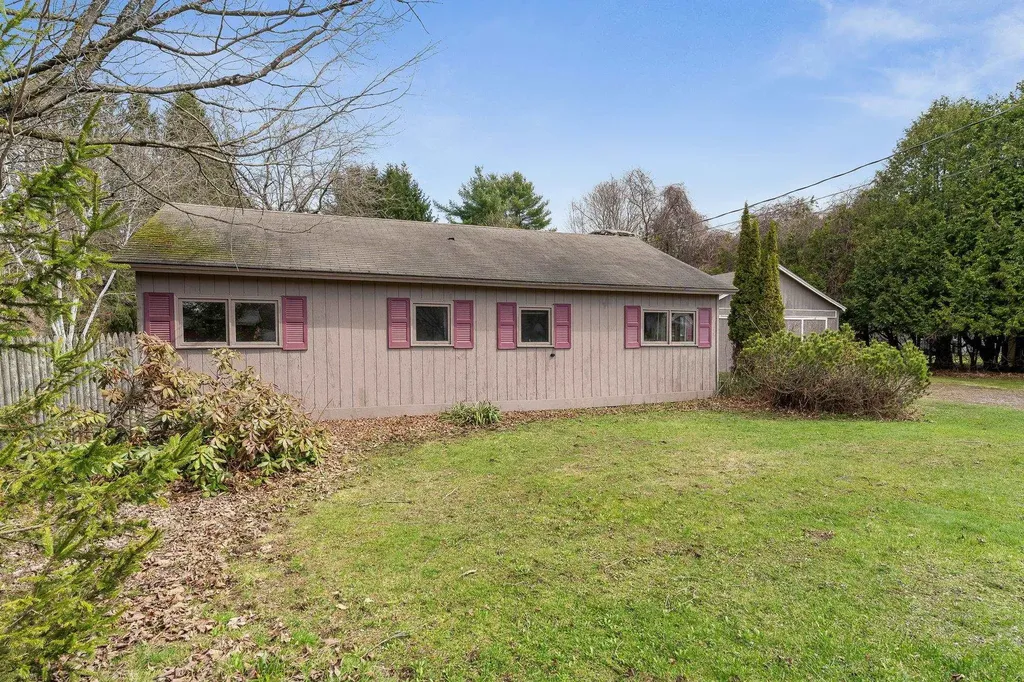 205 Loomis Hill Road Waterbury VT 05677