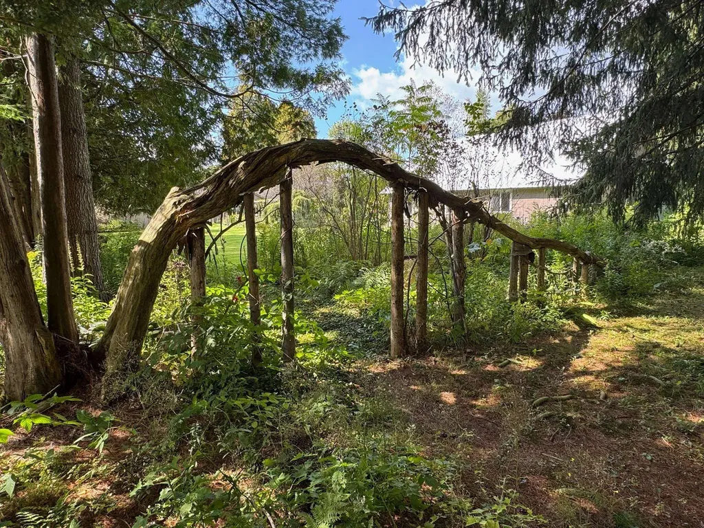 205 Loomis Hill Road Waterbury VT 05677