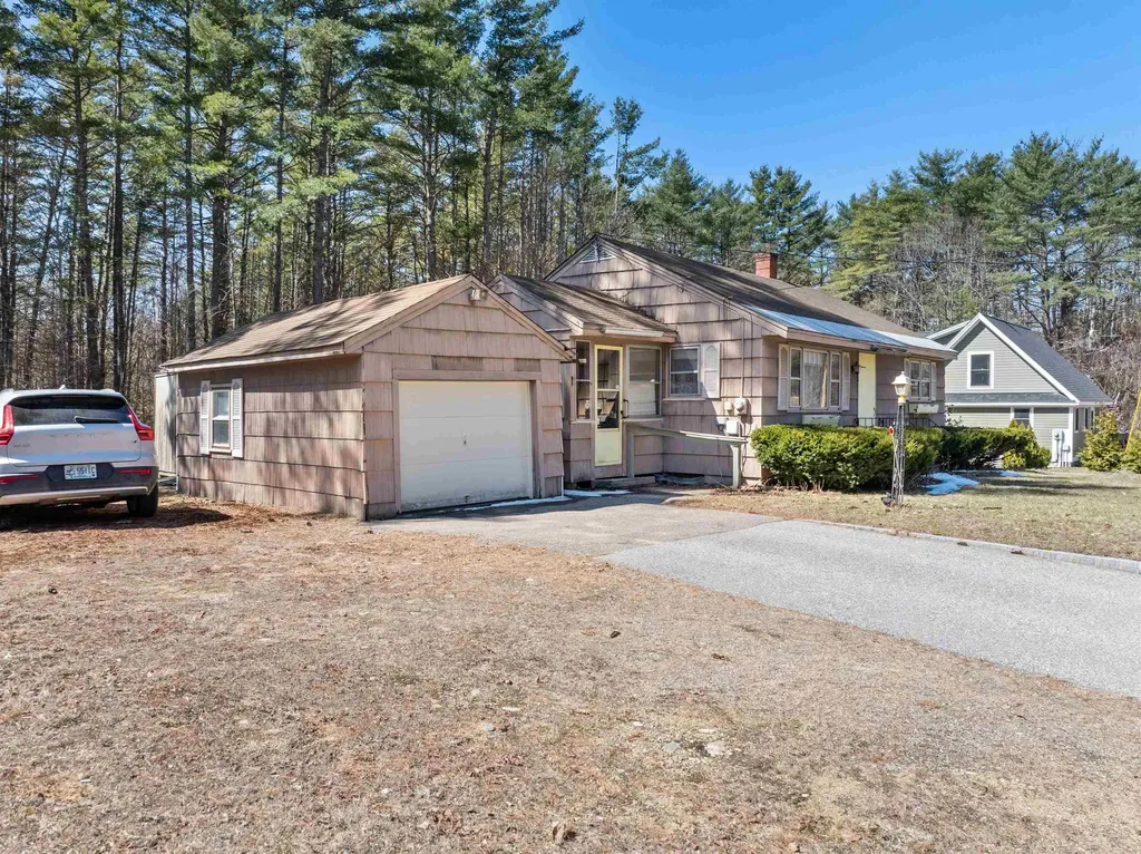 92 Gilmanton Road Belmont NH 03220