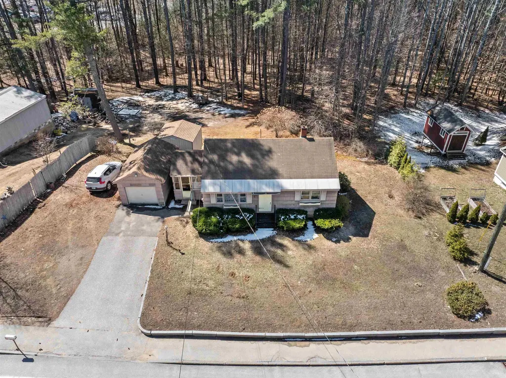 92 Gilmanton Road Belmont NH 03220