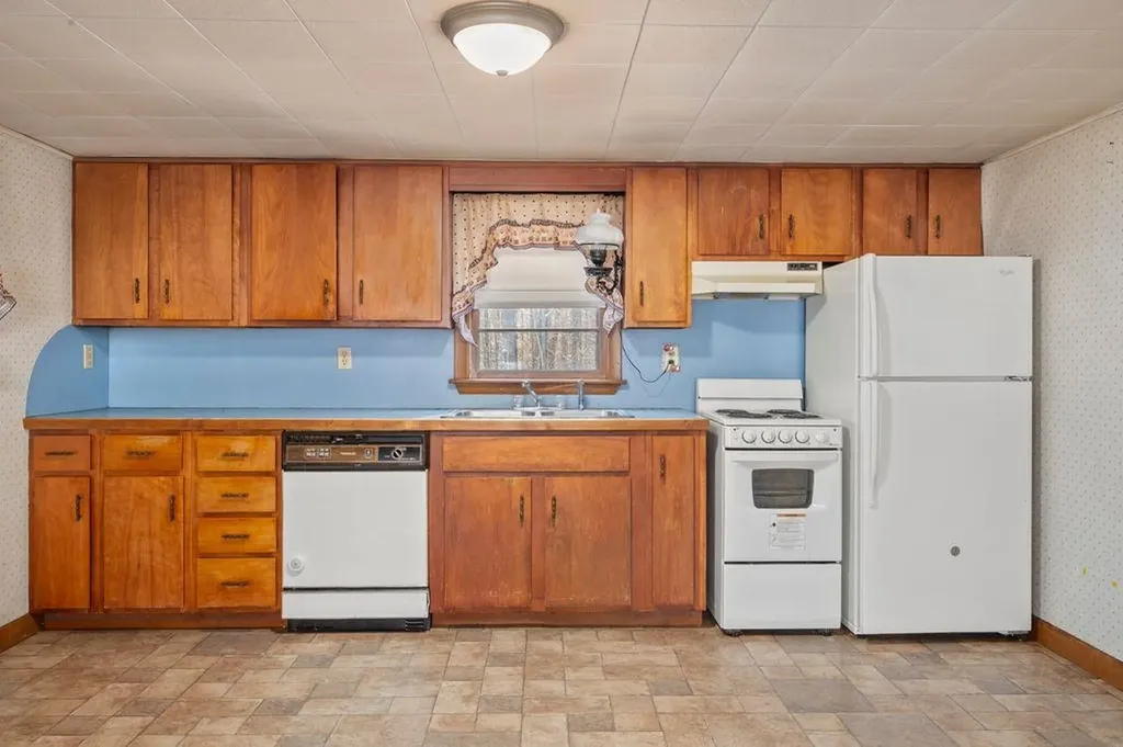92 Gilmanton Road Belmont NH 03220