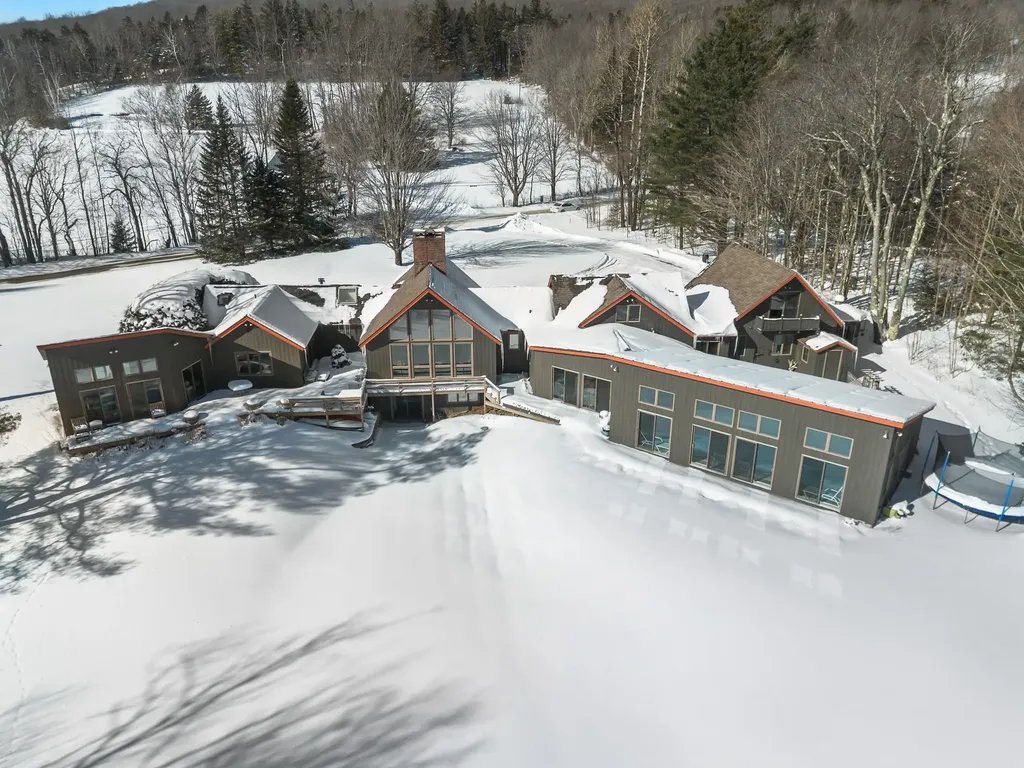 534 Cream Hill Road Mendon VT 05701