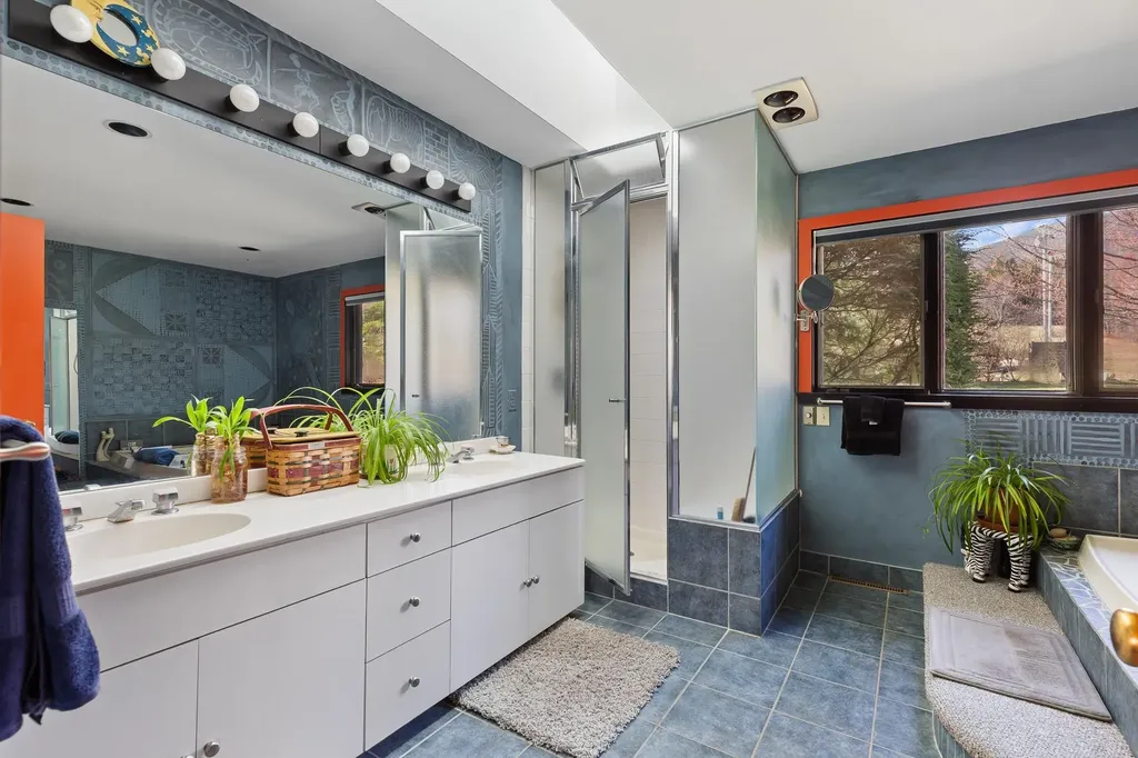 534 Cream Hill Road Mendon VT 05701