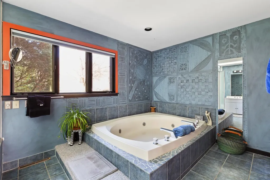 534 Cream Hill Road Mendon VT 05701
