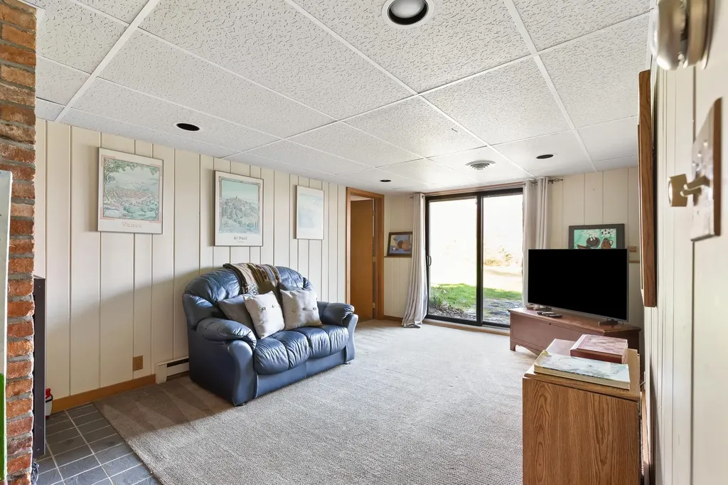 534 Cream Hill Road Mendon VT 05701