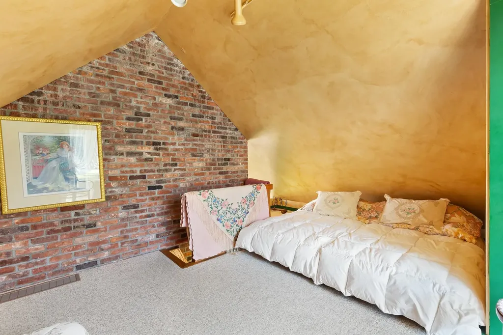 534 Cream Hill Road Mendon VT 05701