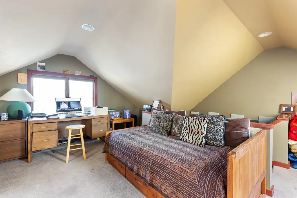 534 Cream Hill Road Mendon VT 05701