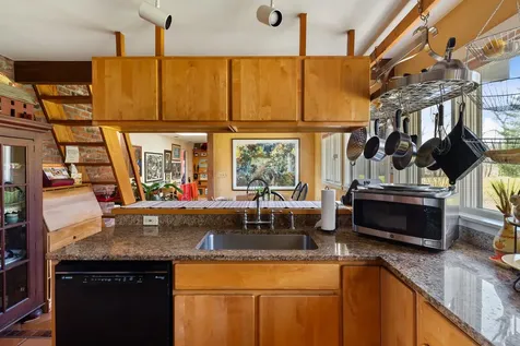 534 Cream Hill Road Mendon VT 05701