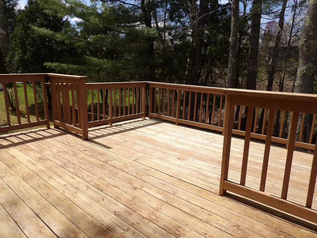 25 Laverne Drive Rutland City VT 05701