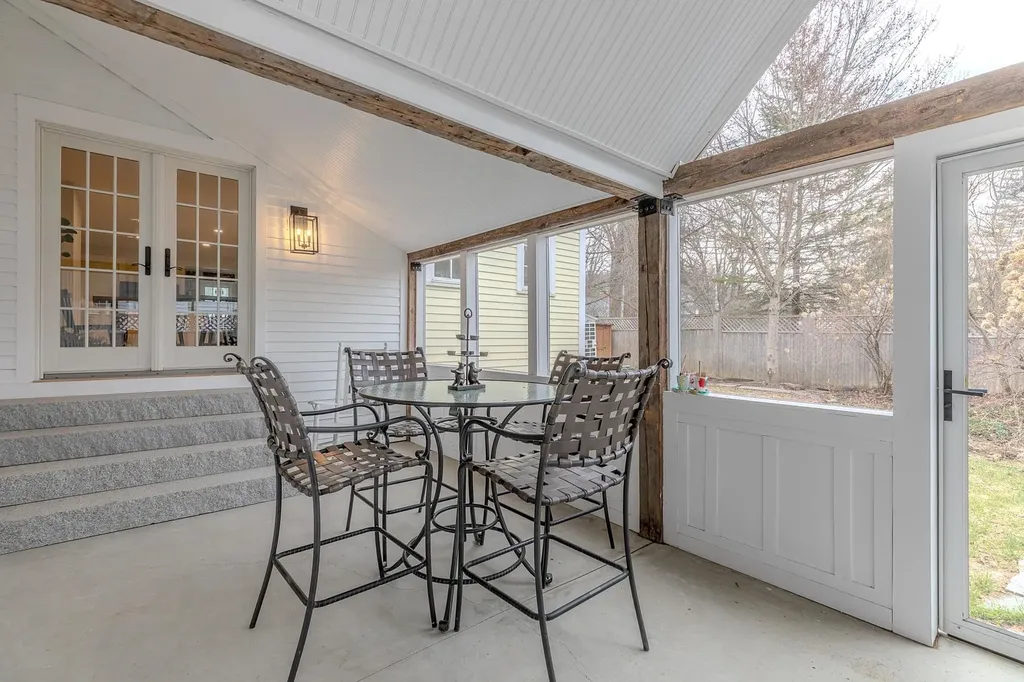 51 River Street Woodstock VT 05091