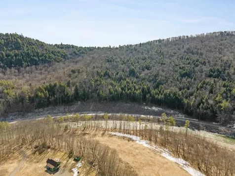 6416 Vt Route 107 Stockbridge VT 05772
