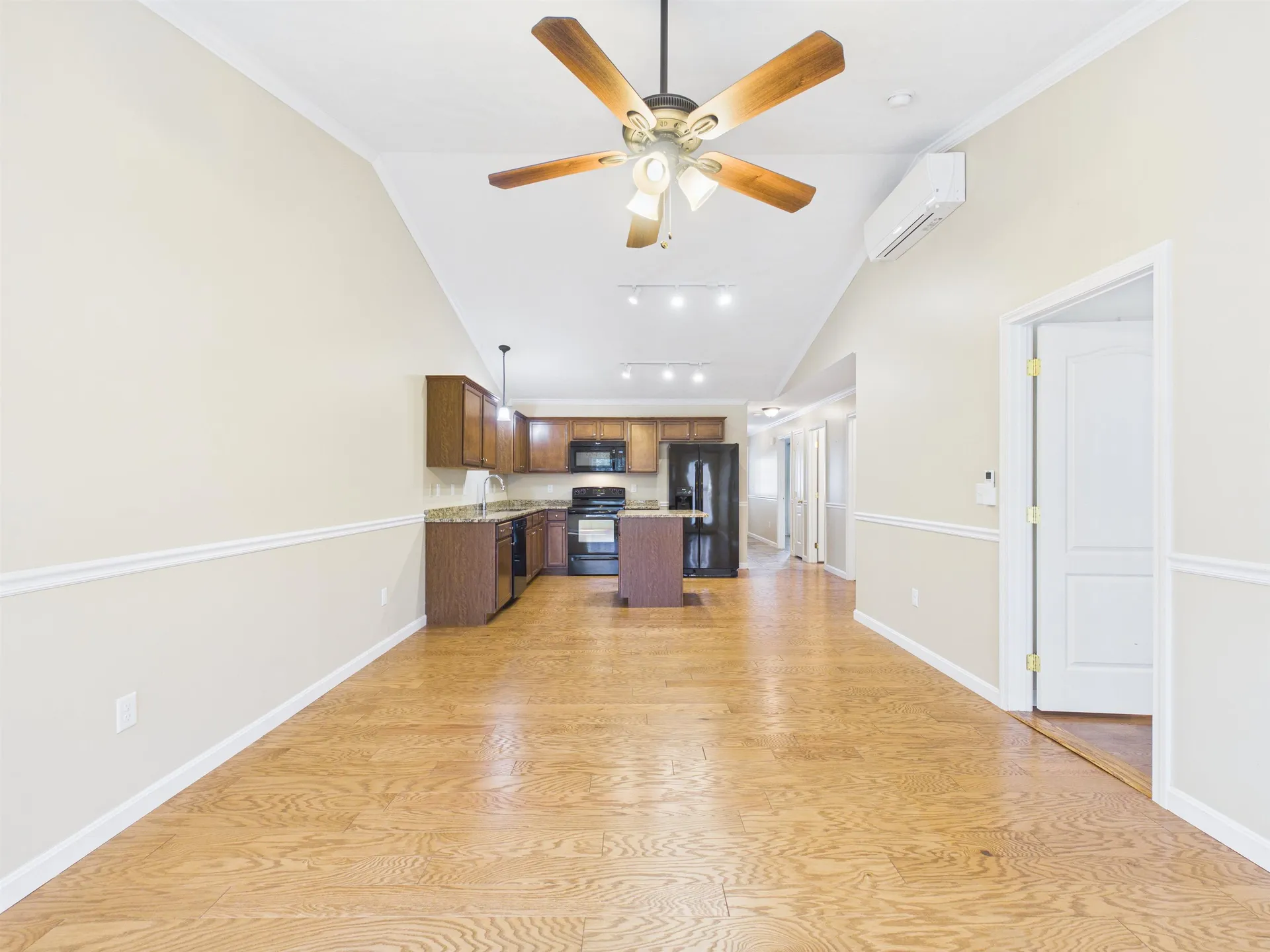 28 Owens Drive Swanzey NH 03446